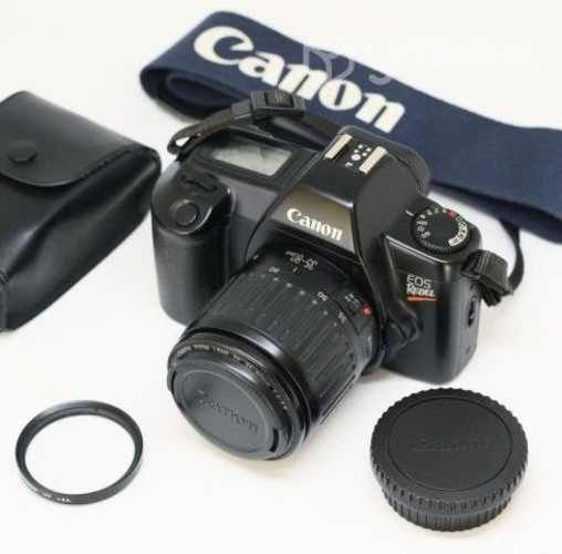 Cámara Canon reflex 35mm + accesorios