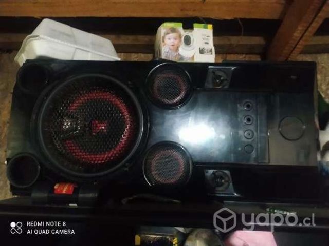 Parlante lg en buen estado