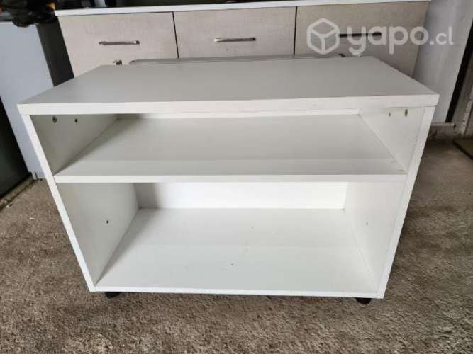 Estante de oficina con repisa y pasacables