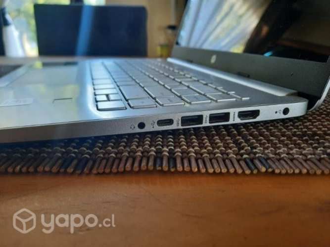 Notebook excelente estado poco uso