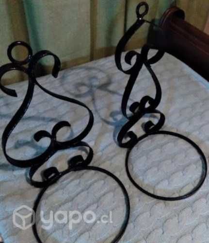 Soportes para plantas de fierro forgado