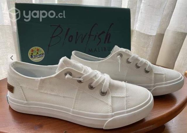 zapatilla blowfish blanca