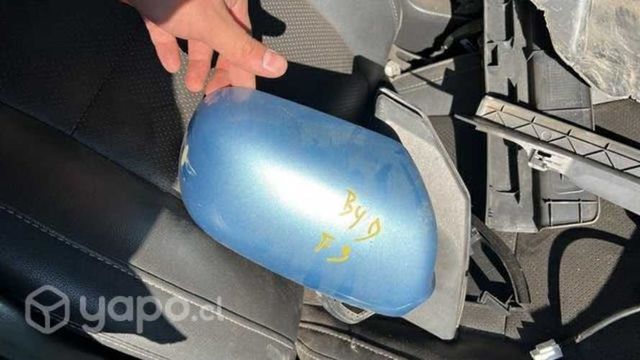 Espejo derecho byd new f3 2015