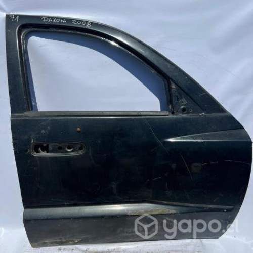 Puerta delantera derecha Dodge Dakota 2008