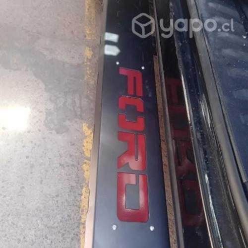 Pisaderas personalizadas