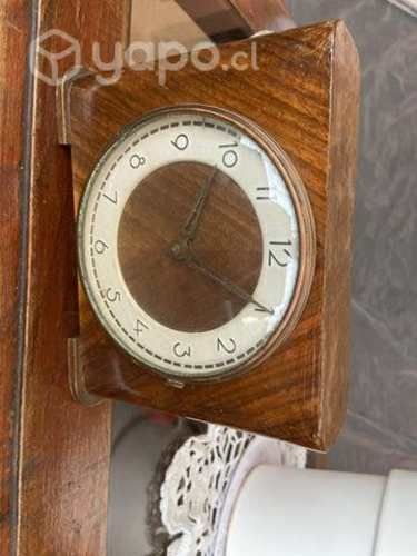 Reloj antiguo de mesa
