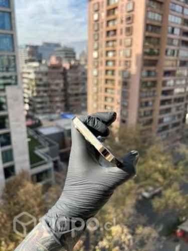 IPhone 13 Pro Gold, seminuevo sin caja.