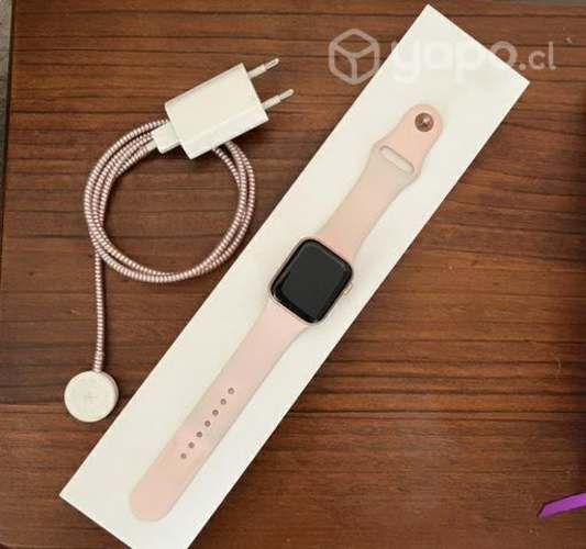 Apple Watch serie 4 rosado