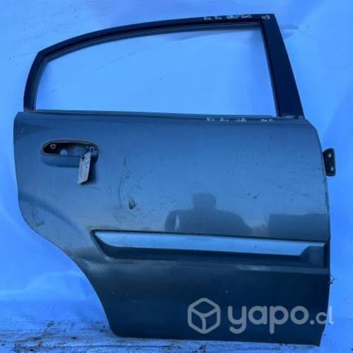 Puerta trasera derecha Kia rio Jb2008