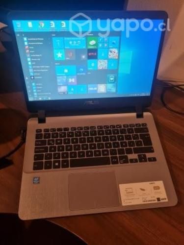 Laptop ASUS X407M