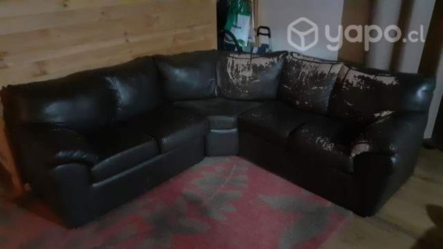 Sofa seccional en L café oscuro