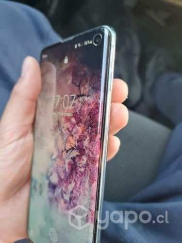 S10 128 gb 8 ram con detalle no afecta