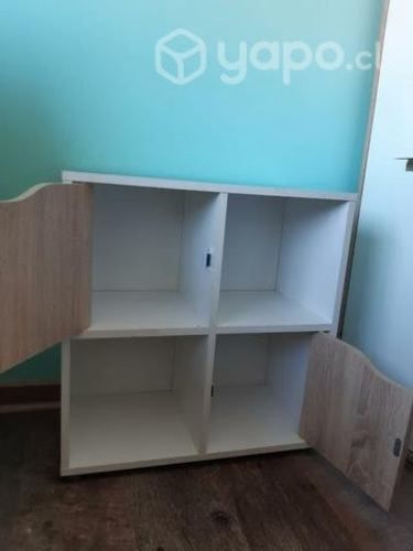 Mueble tipo cómoda mini o velador