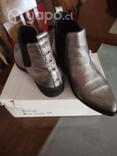 Botines de cuero de mujer