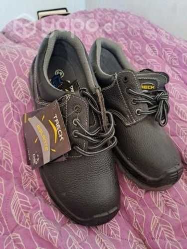 Zapatos de seguridad numero 40 nuevos