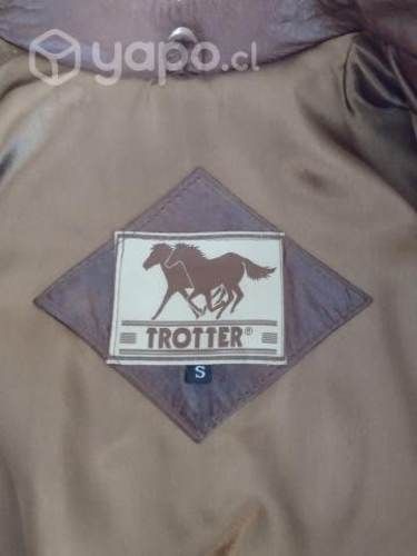 Abrigo de cuero, casi nueva