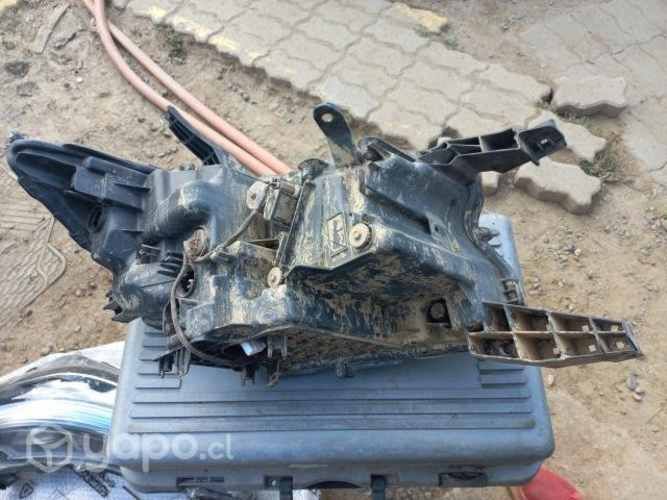 Óptico izquierdo Toyota Land Cruiser 2018 usado OR