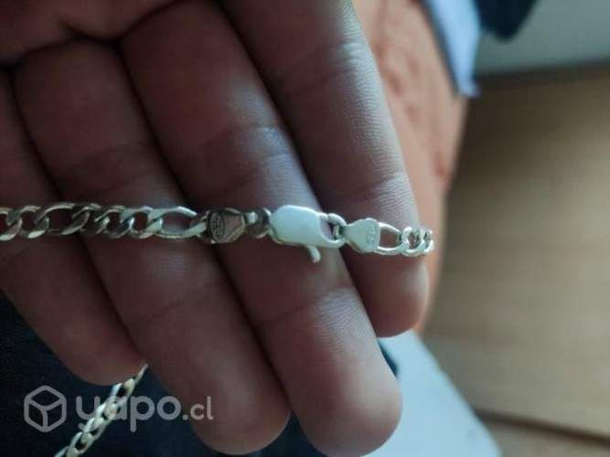 Cadena de plata