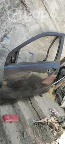 Puerta delantera izquierda mazda bt50