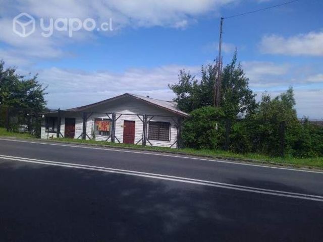hermosa casa con tres cabaña más