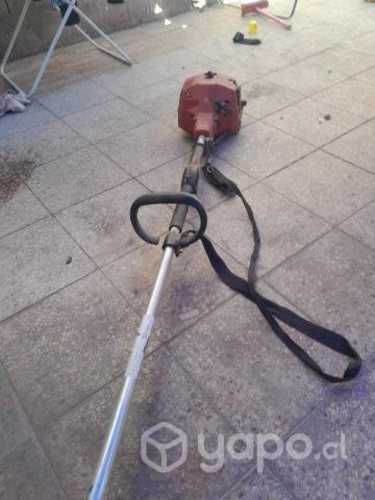 Cortadora de pasto bencinera