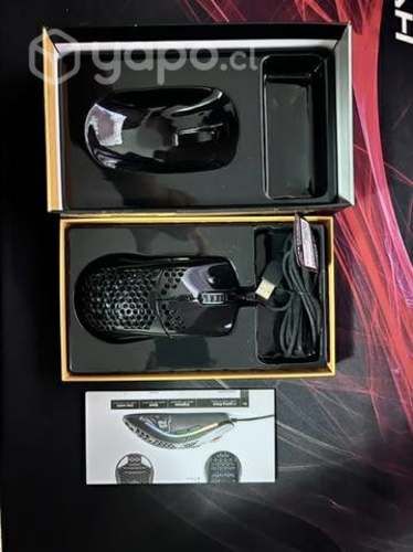 Teclado Hyperx Alloy core Y mouse Glorious Model o