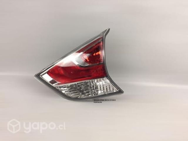 Foco portalón RH Nissan Xtrail 2015 2017