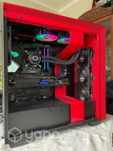 PC Gamer - i7-9700K + RTX 2070