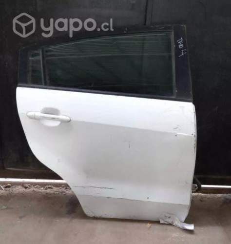 Puerta Trasera Derecha Kia Río 4