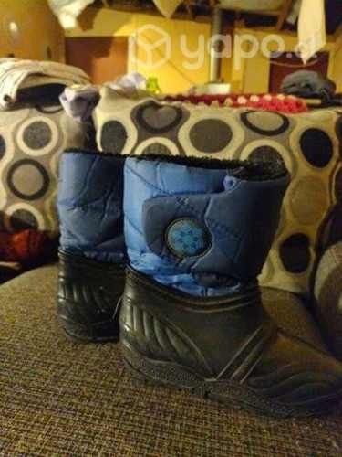 Botas de nieve muy lindas