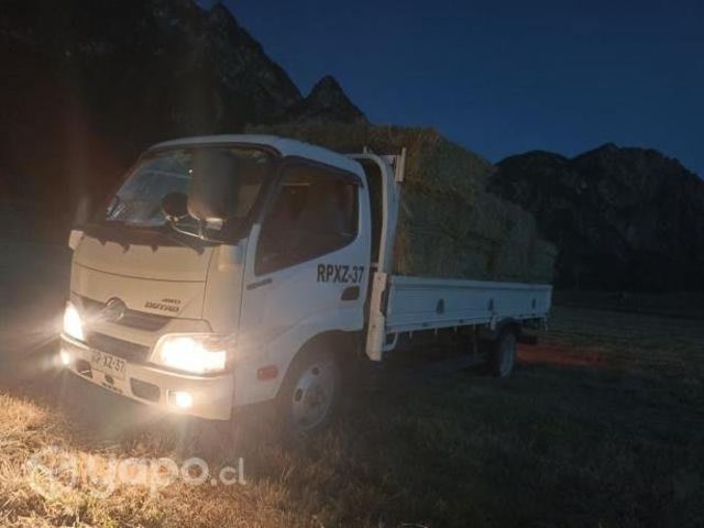 Hino dutro 4x4 2014 4.0 cc