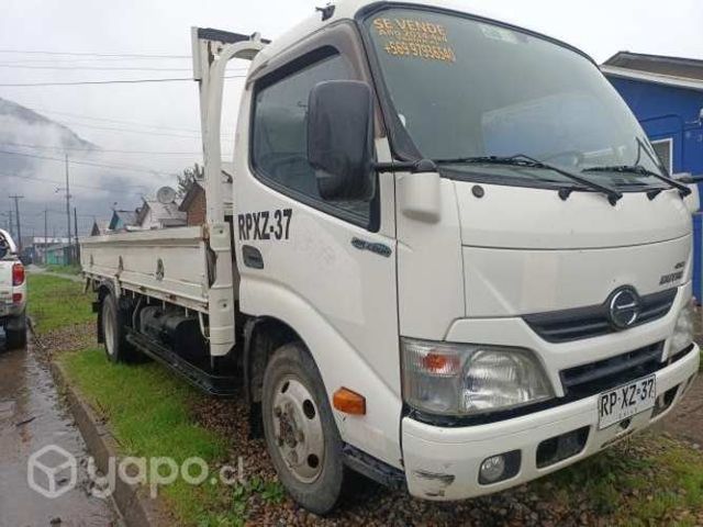 Hino dutro 4x4 2014 4.0 cc