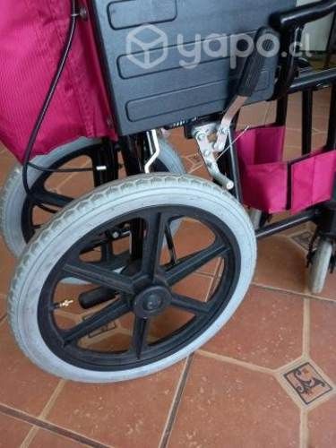 Silla de ruedas geriatrica