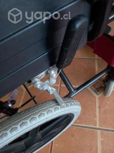 Silla de ruedas geriatrica
