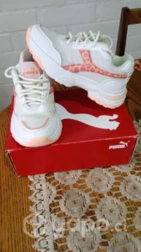 Zapatilla marca diadora