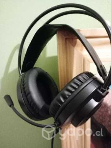 Audífonos con micrófono y luz