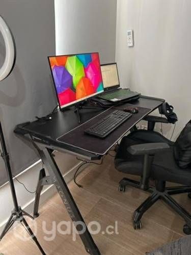 Escritorio y silla Gamer Marca Magnus