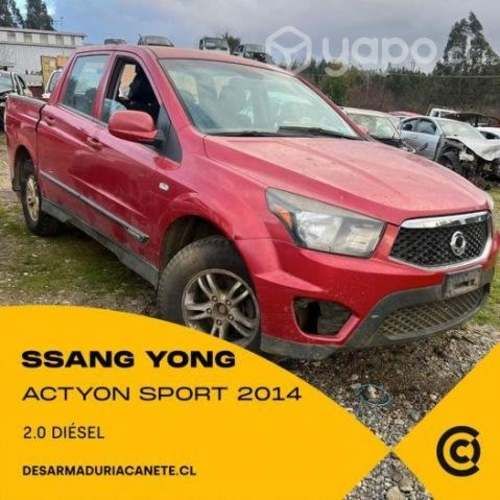 Óptico Ssangyong Actyon sport 2014