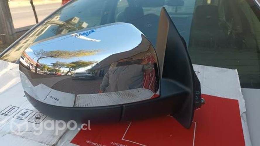 Espejo derecho ford Ranger 2013-2020