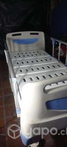 Cama clínica electrica
