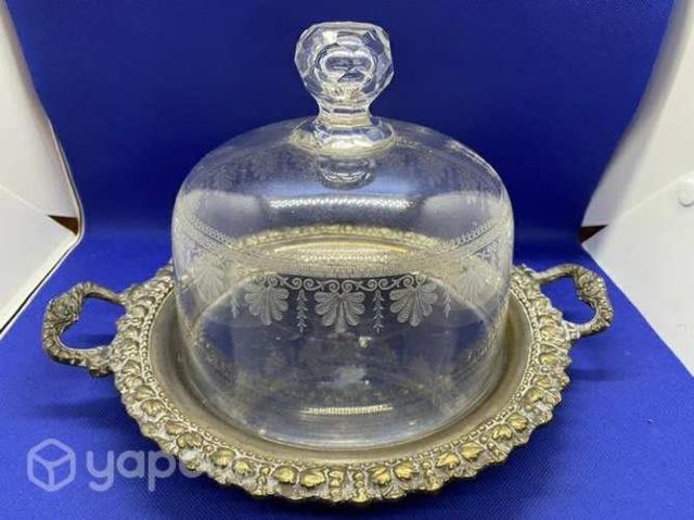 Hermosa tortera Antigua Cristal Muselina y plaqué