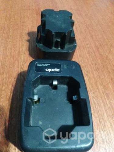 Cargador y batería Apolo