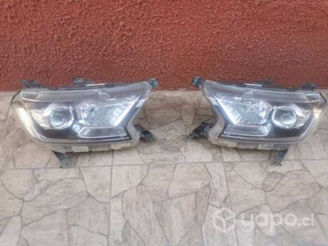 Ópticos Ford ranger xlt 3.2 año 2022