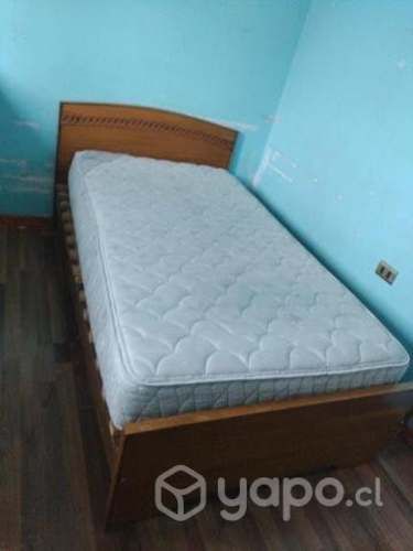 Cama con colchón