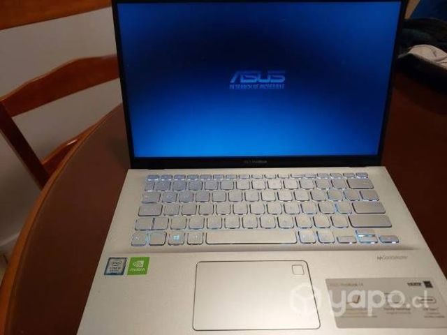 ASUS vivo book 14 512gb ssd 8 ram I5 8Gn