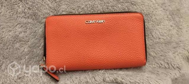 Billetera calvin klein original color salmon