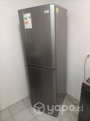 Refrigerador Fensa como nuevo