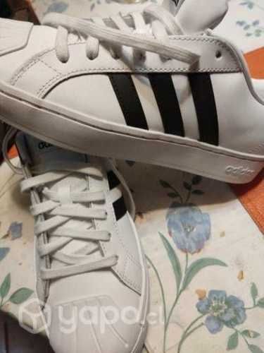 zapatillas nuevas originales Adidas 41