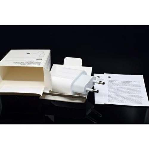 Combo Base De Carga 20w + Cable Lightning a USB-C