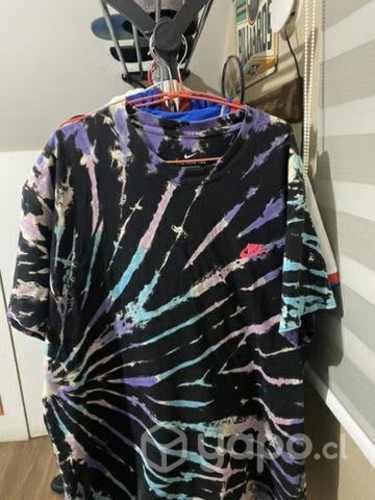 Polera NIKE TIE DYE
